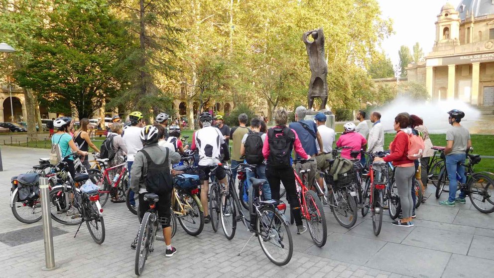 La iniciativa propone conocer las fuentes históricas de Pamplona recorriéndolas en bicicleta AYUNTAMIENTO DE PAMPLONA