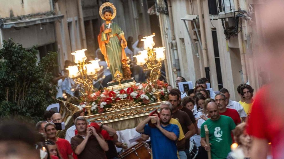 Procesión durante las fiestas de Jijona (Alicante). FEDERACIÓN D SAN BARTOLOMÉ Y SAN SEBASTIÁN DE JIJONA / FACEBOOK