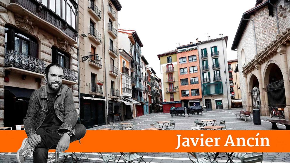 Terraza vacía en Pamplona. EFE / Jesús Diges.