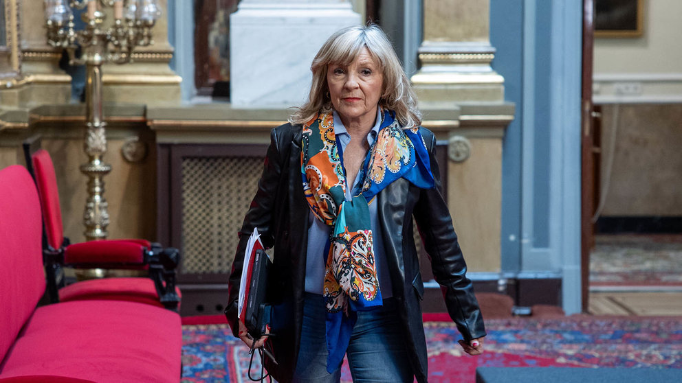 María Caballero en uno de los salones del Senado. CEDIDA