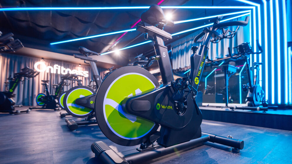 Onfitness estrena nueva sala de ciclo indoor en su gimnasio de Pamplona. CEDIDA