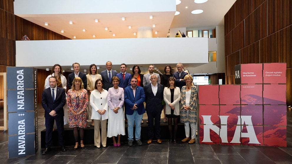 Acto de presentación oficial de Marca Navarra. Con la presencia de la presidenta de Navarra, María Chivite, el rector de la Universidad Pública de Navarra, Ramón Gonzalo; la rectora de la Universidad de Navarra, María Iraburu; el presidente de la Corporación Pública Empresarial de Navarra (CPEN), Francisco Fernández; y el presidente de la Confederación Empresarial Navarra (CEN), Manuel Piquer, entre otros. IÑIGO ALZUGARAY