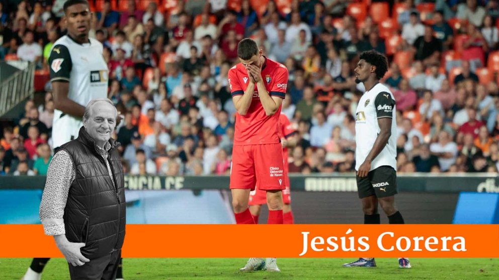 El delantero de Osasuna Raúl García de Haro (c), durante el partido de la séptima jornada de LaLiga EA Sports que Valencia CF y CA Osasuna disputan este martes en el estadio de Mestalla. EFE/Biel Aliño