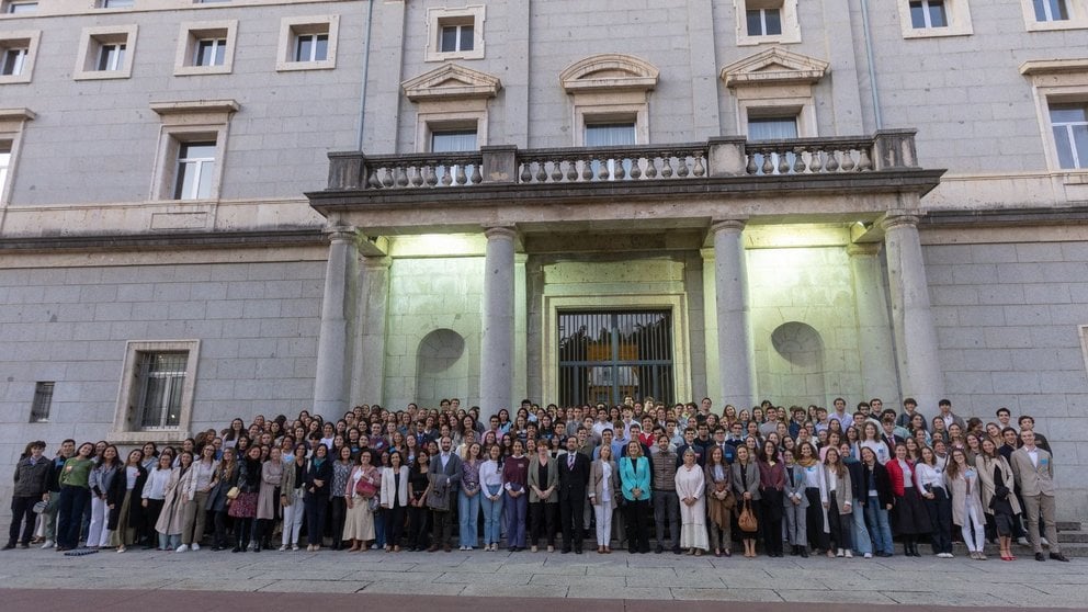 444 universitarios, procedentes de 17 países, estudian este curso en la Universidad de Navarra gracias a una Beca Alumni. CEDIDA