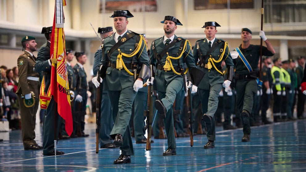 La Guardia Civil de Navarra celebra la festividad de su patrona la virgen del Pilar. PABLO LASAOSA