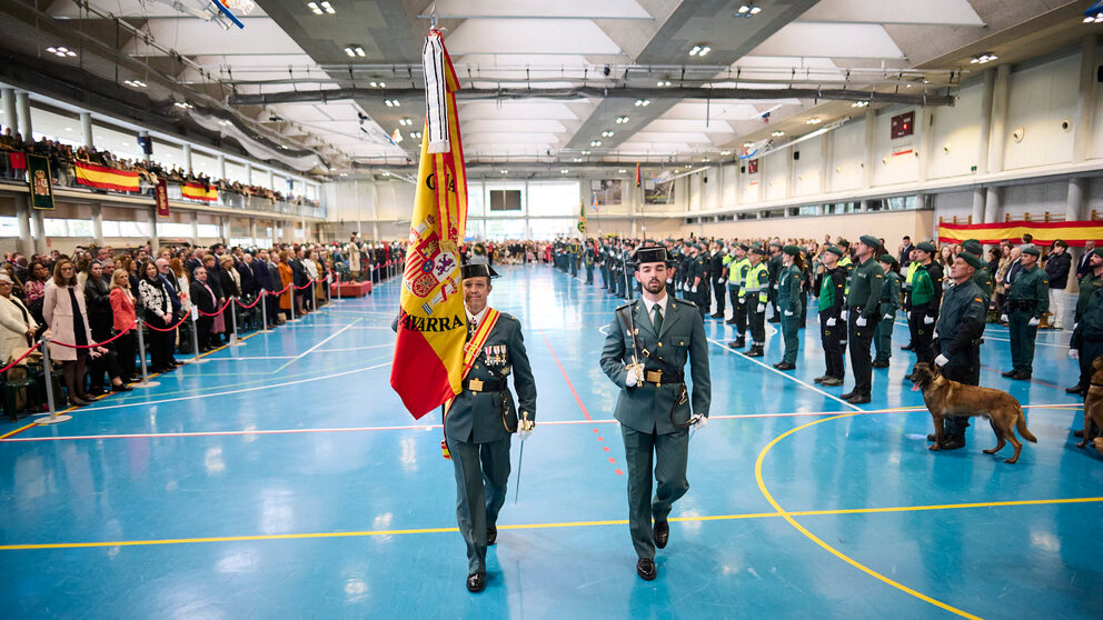 La Guardia Civil de Navarra celebra la festividad de su patrona la virgen del Pilar. PABLO LASAOSA