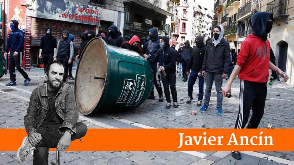 Disturbios en el casco viejo de Pamplona. EFE