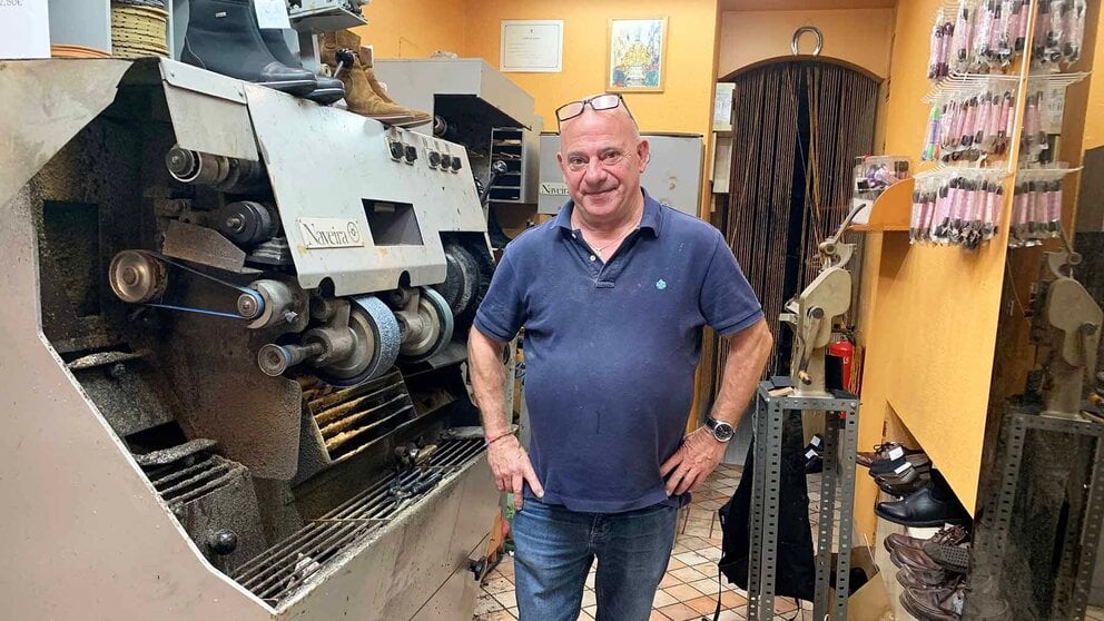 Fermín Javier, el zapatero de la calle San Antón en Pamplona. Navarra.com