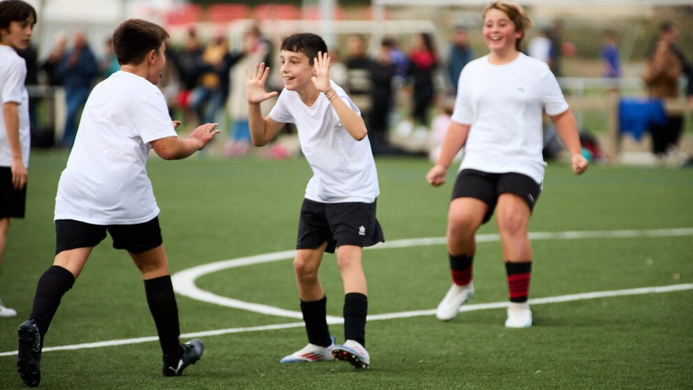 Segunda jornada de clasificación de la categoría mixta de 5º y 6º de Primaria (2014 y 2013) para el XLII Torneo Interescolar de Osasuna, que se disputa en las instalaciones de Tajonar. IÑIGO ALZUGARAY