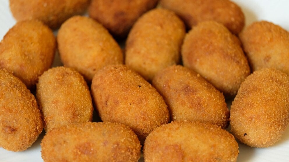 Imagen de archivo de croquetas. Pixaby