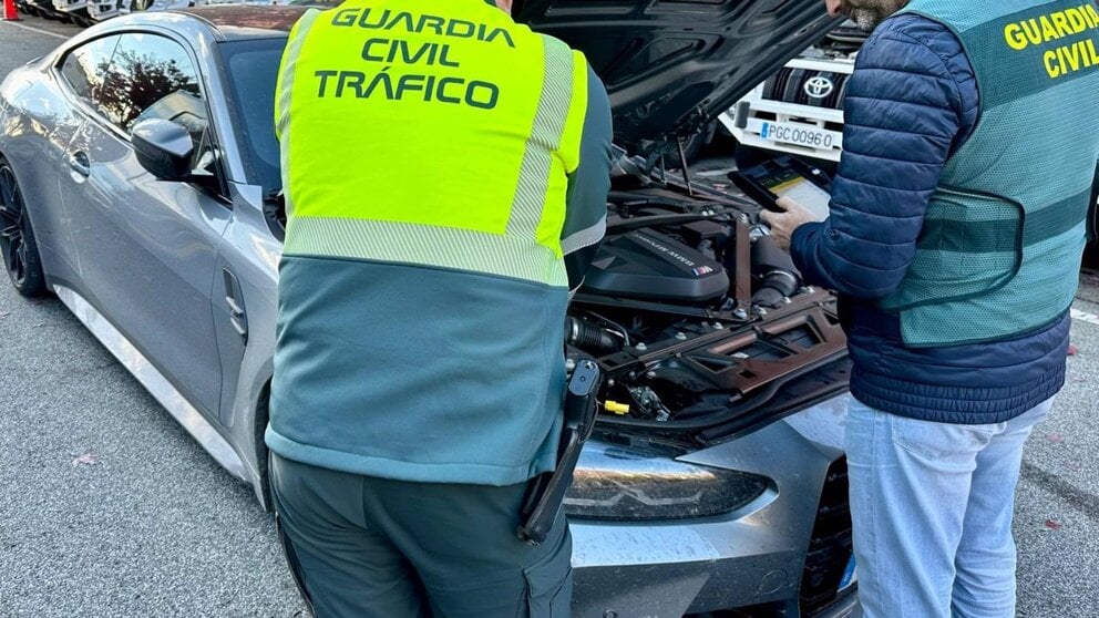 Una investigación iniciada en Imárcoain finaliza con la desarticulación de un grupo criminal dedicado al robo de vehículos en España - GUARDIA CIVIL