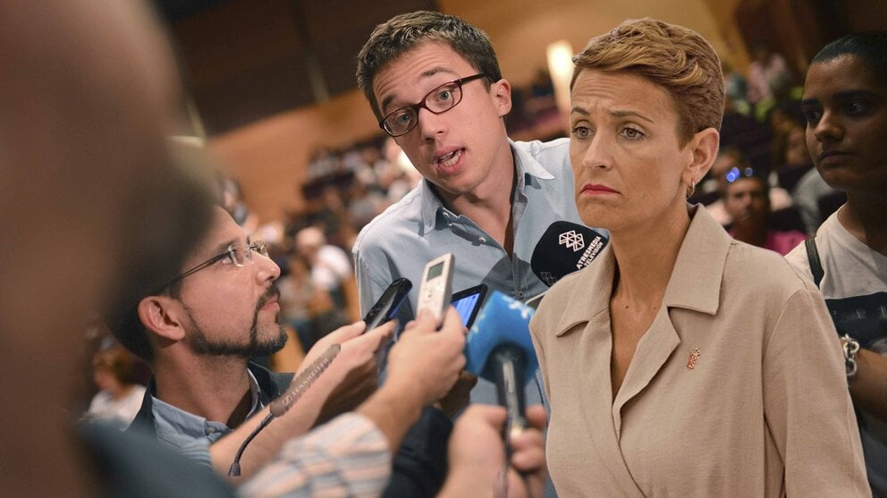 Montaje de la presidenta de Navarra María Chivite sobre una fotografía con Íñigo Errejón.