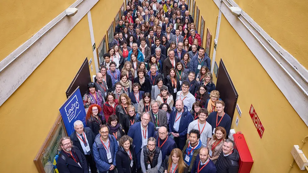 Participantes en la UNITA Week posan en la UPNA. CEDIDA