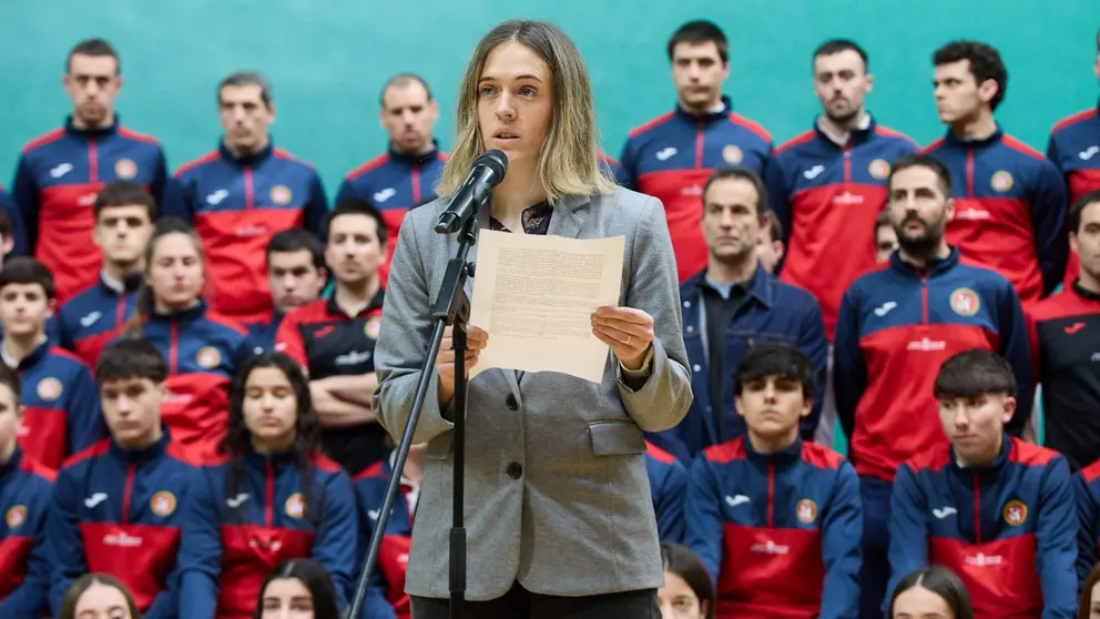 La presidenta de la Federación Navarra de Pelota Vasca (FNPV), Andrea Lusarreta, comparece para analizar las consecuencias derivadas del contenciosos que mantienen las federaciones vasca, española e internacional de pelota vasca. IÑIGO ALZUGARAY