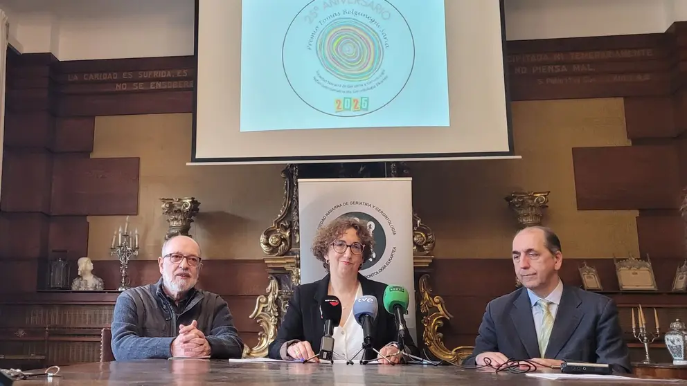 Celebrado el acto de presentación del 25º aniversario de los Premios Tomás Belzunegui. CEDIDA