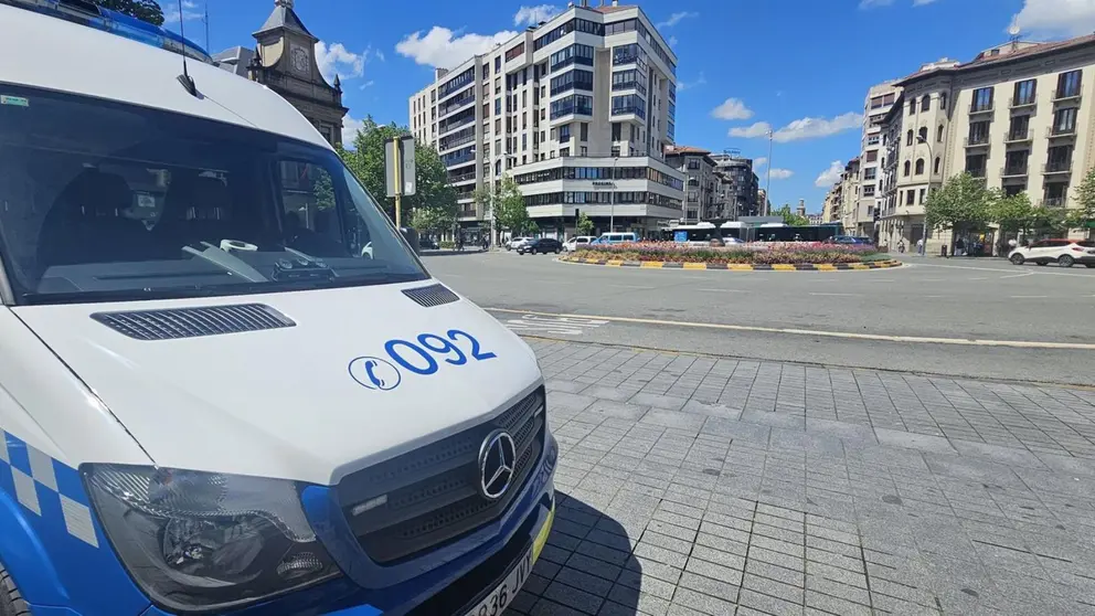 Una patrulla de la Policía Municipal de Pamplona. POLICÍA MUNICIPAL DE PAMPLONA