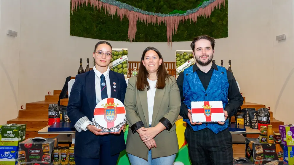 Sara Skalniak del bar Mugartea y Javier Isasi, del Rincón del Iruña. CEDIDA