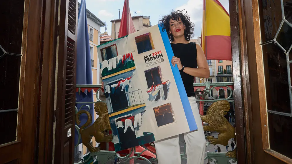 Sandra Nadal Vital es la autora del cartel anunciador de las fiestas de San Fermín 2025. IÑIGO ALZUGARAY