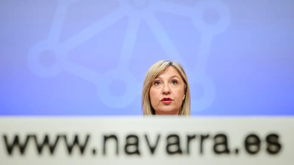 La portavoz del Gobierno de Navarra, Amparo López, en una rueda de prensa tras la Sesión de Gobierno. PABLO LASAOSA