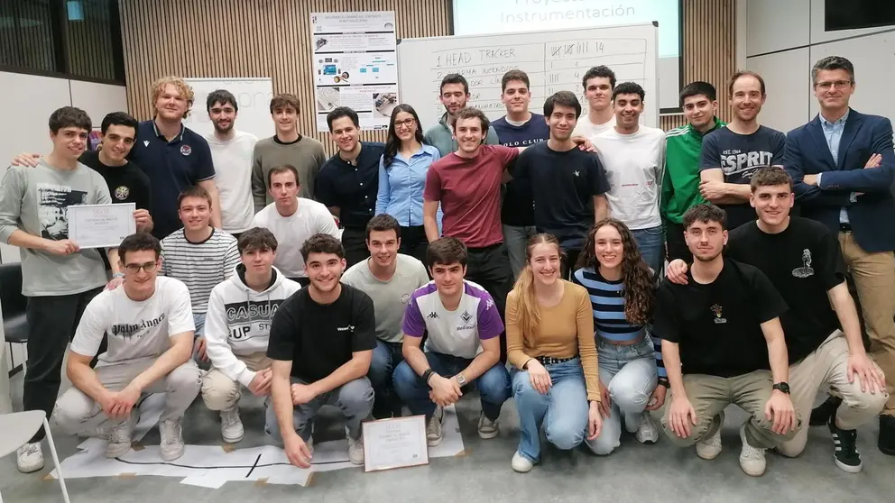 Estudiantes de Ingeniería de la Universidad Pública de Navarra (UPNA) desarrollan prototipos electrónicos para medir y controlar variables físicas. UPNA
