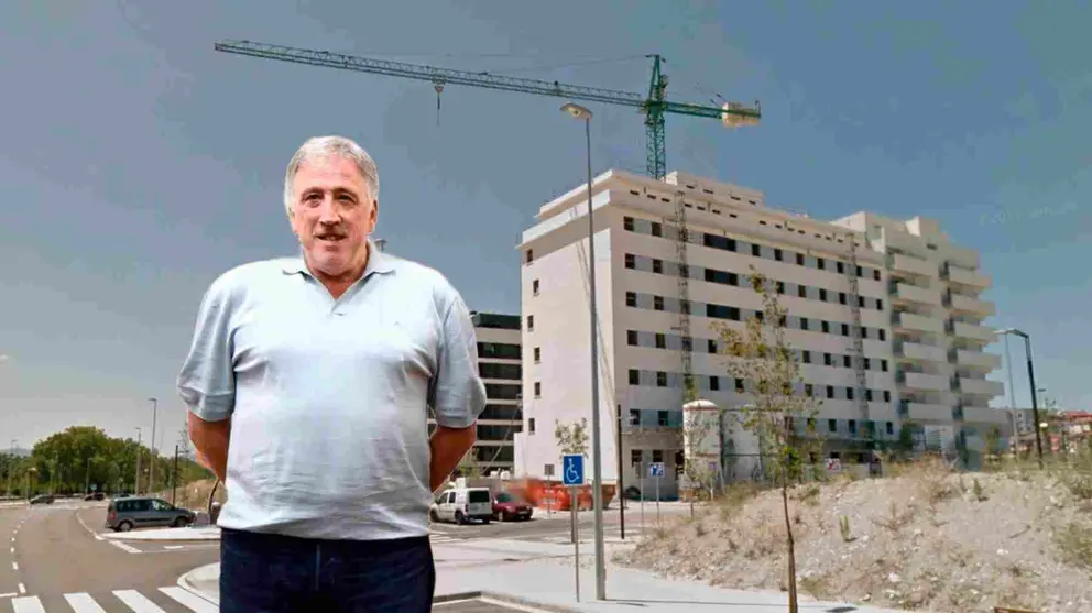 Fotomontaje de Joseba Asirón sobre una foto de un edificio en construcción en Arrosadía.