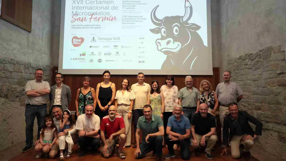 Fptp de familia de los ganadores del XVII Certamen Internacional de Microrrelatos de San Fermín. CEDIDA
