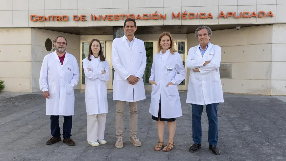 En la imagen, Vicente Fresquet, Victoria Jiménez, Rubén Pío, Ana Remírez y José A. Martínez Climent, de la División de Cáncer del Cima Universidad de Navarra. CEDIDA