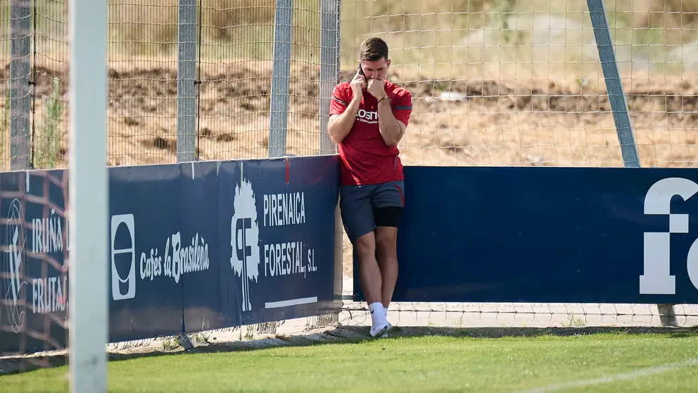 Los jugadores de Osasuna se entrenan en las instalaciones de Tajonar preparando la temporada 25/26. PABLO LASAOSA