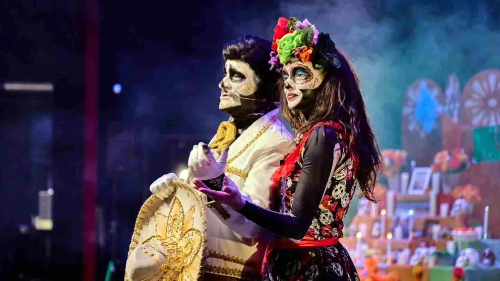 Escena del musical "Recuérdame" que se representará en el auditorio de Barañáin a dos semanas de halloween. AUDITORIO DE BARAÑÁIN