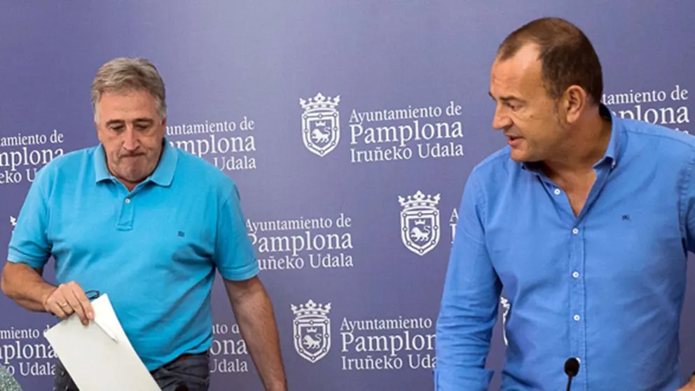 El alcalde de Pamplona, Joseba Asirón, junto Iñigo Anaut en un imagen de archivo.