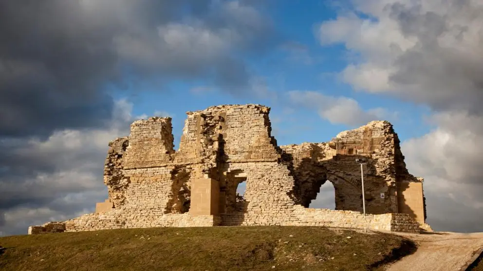 Castillo de Tiebas. Turismo Navarra / Patxi Uriz