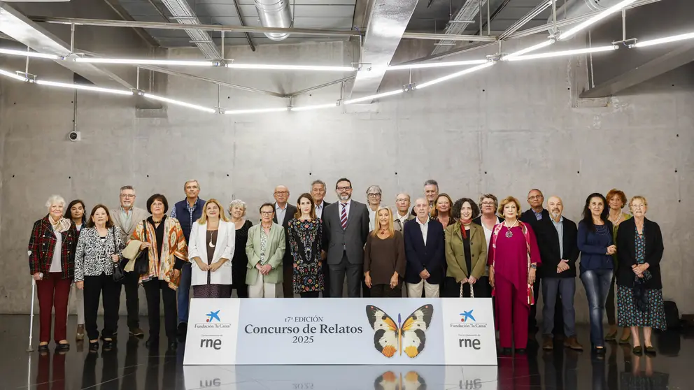 Foto de familia con los ganadores del certamen. Fundación ”la Caixa”