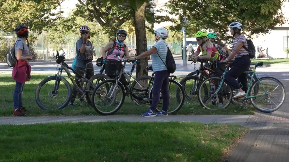 El Ayuntamiento de Pamplona forma a más de 900 personas en su ‘biciescuela’ desde 2017. CEDIDA