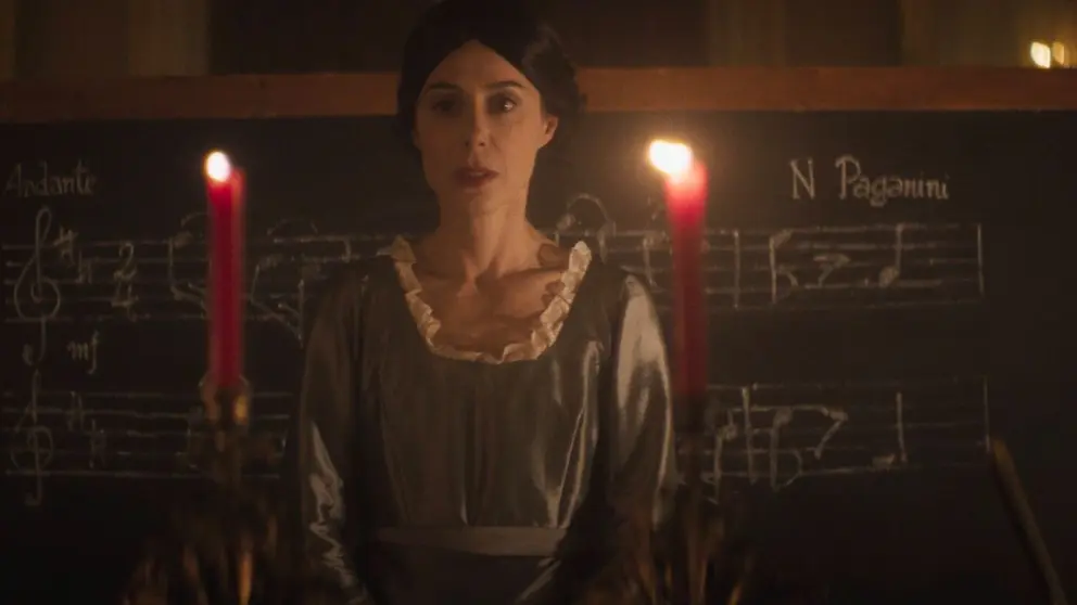 Fotograma del cortometraje 'Amira', ganador del XIV Festival Internacional de Cine Fantástico y de Terror de Navarra.
HORROR ONLINE ART FESTIVAL