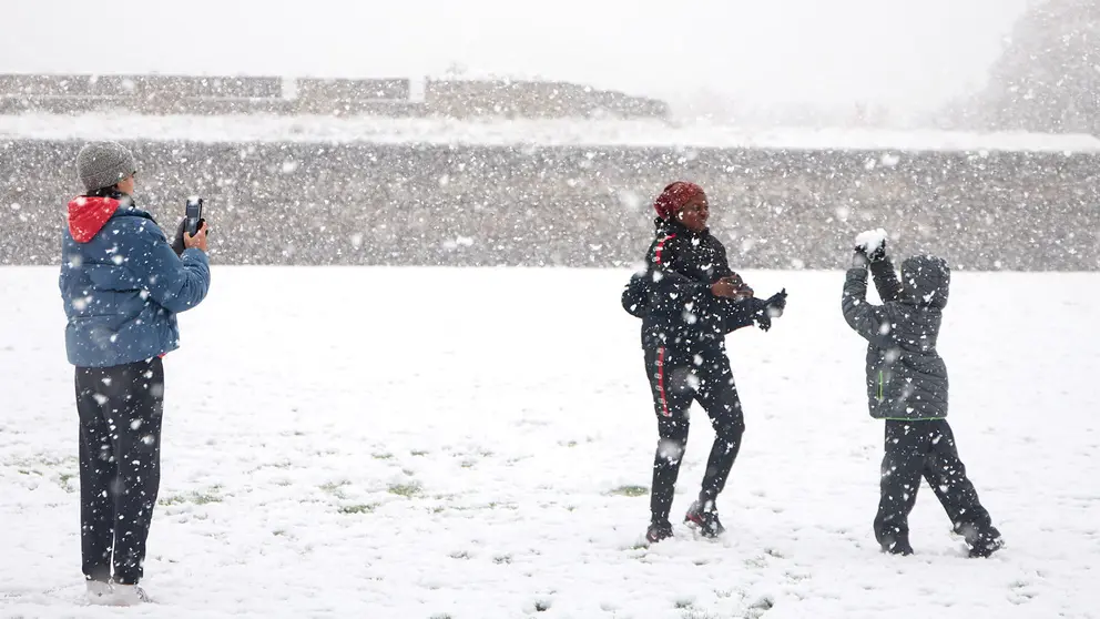 Nieve en Pamplona. I&Ntilde;IGO ALZUGARAY