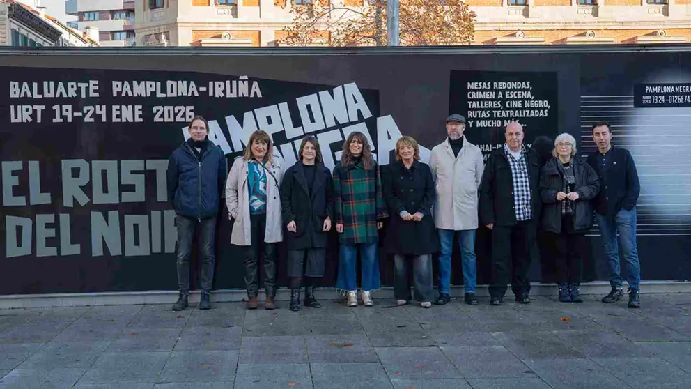 Foto de familia de los organizadoresa y responsables de Pamplona Negra. CEDIDA