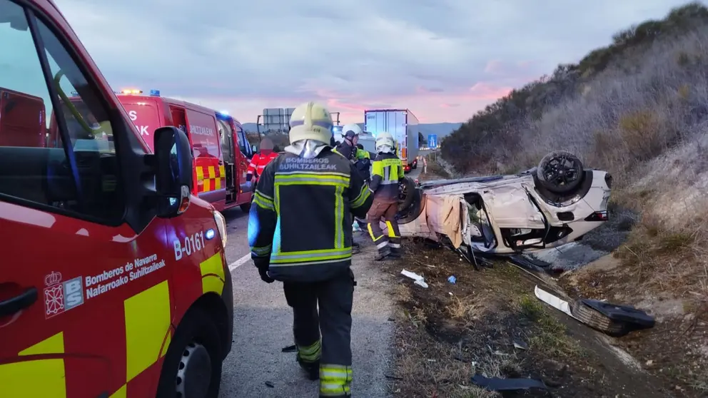 Imagen del accidente en Navarra. BOMBEROS DE NAVARRA