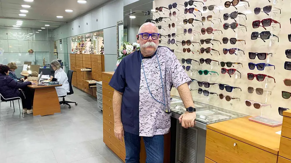 Optica Aros est&aacute; en la calle Recoletas 1 de Tafalla. Navarra.com