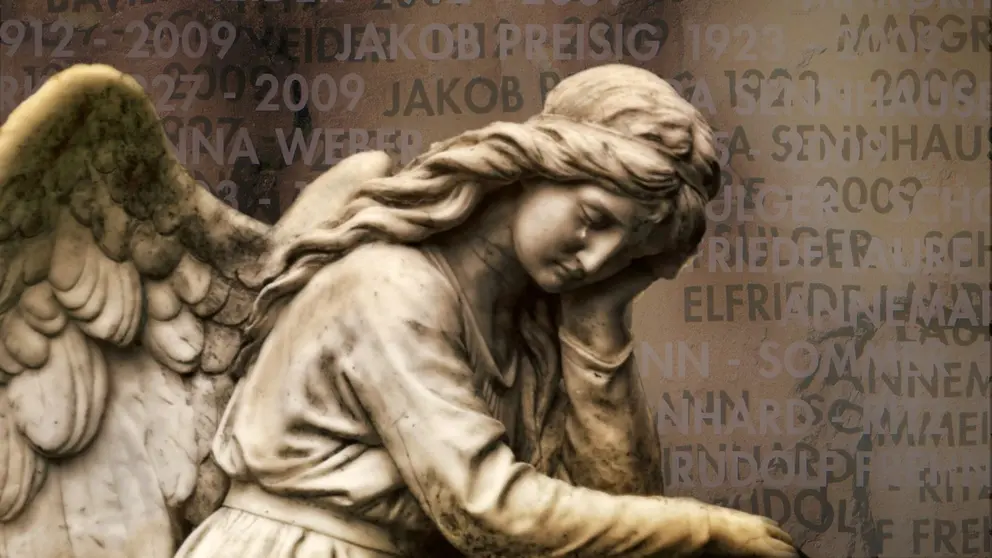 Imagen de archivo de una l&aacute;pida. CEDIDA