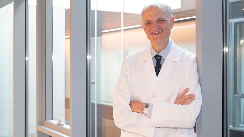 El Dr. Manuel Manrique, director del Departamento de Otorrinolaringolog&iacute;a de la Cl&iacute;nica. CL&Iacute;NICA UNIVERSIDAD DE NAVARRA