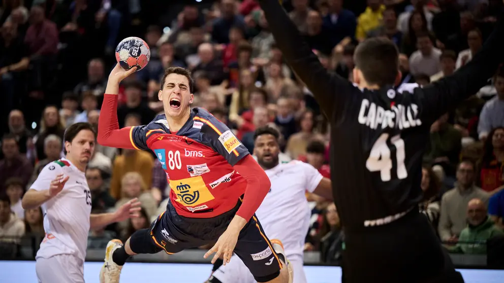 Torneo Internacional de Espa&ntilde;a de Balonmano en el que los Hispanos se han enfrentado a Portugal. PABLO LASAOSA