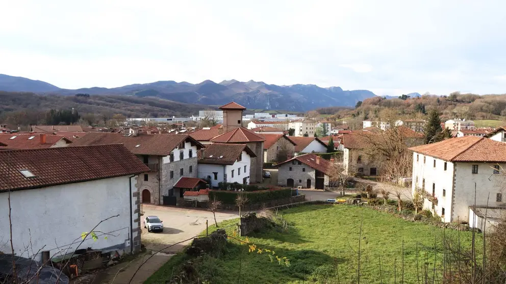 El pueblo de Lekumberri est&aacute; situado al norte de Navarra. Ayuntamiento de Lekumberri.