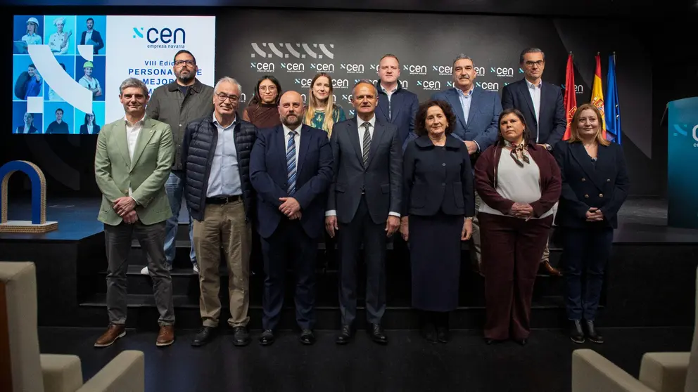 Fotograf&iacute;a de familia de los premiados en la CEN. CEDIDA