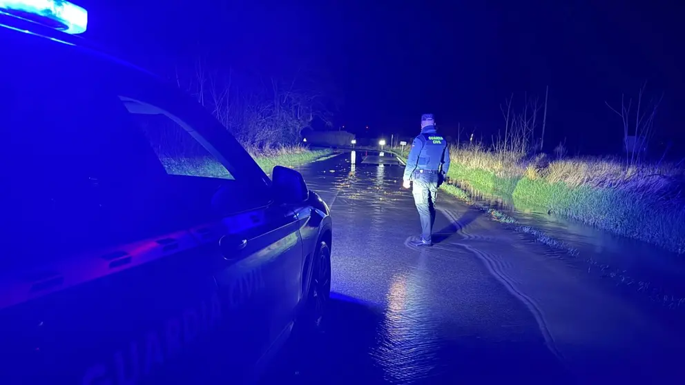 Imagen de una intervenci&oacute;n esta noche. GUARDIA CIVIL