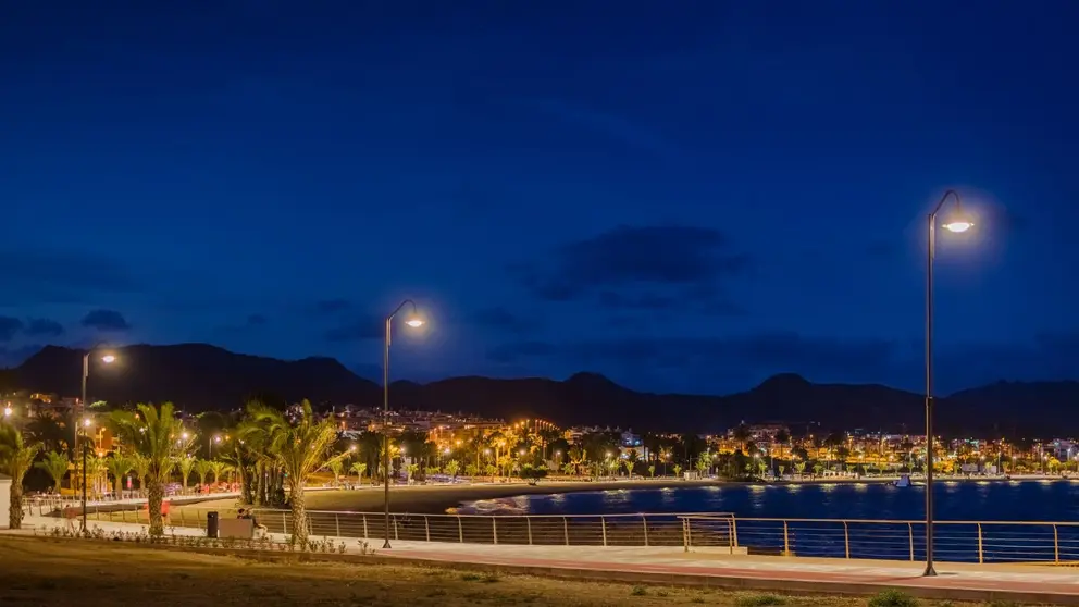 Paseo del Alamillo, en Mazarr&oacute;n (Murcia). ATP Iluminaci&oacute;n
