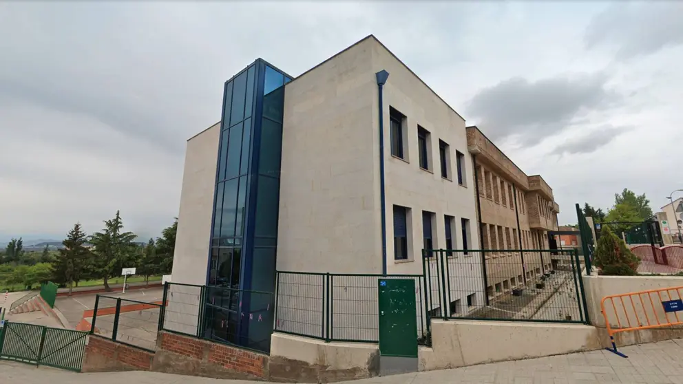 Imagen de archivo del colegio p&uacute;blico Ricardo Campano de Viana. GOOGLE MAPS