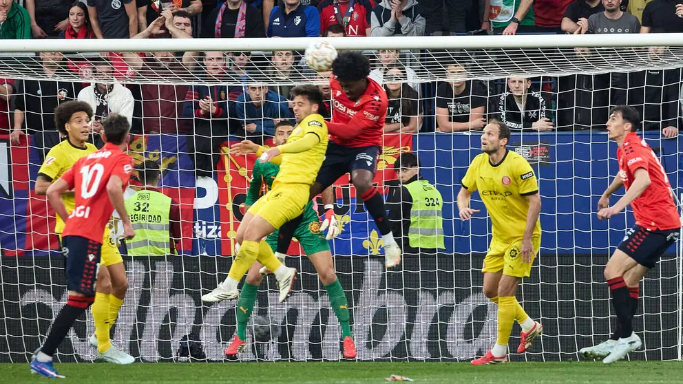 Partido de La Liga EA Sports entre CA Osasuna y Girona FC disputado en el estadio de El Sadar en Pamplona. I&Ntilde;IGO ALZUGARAY