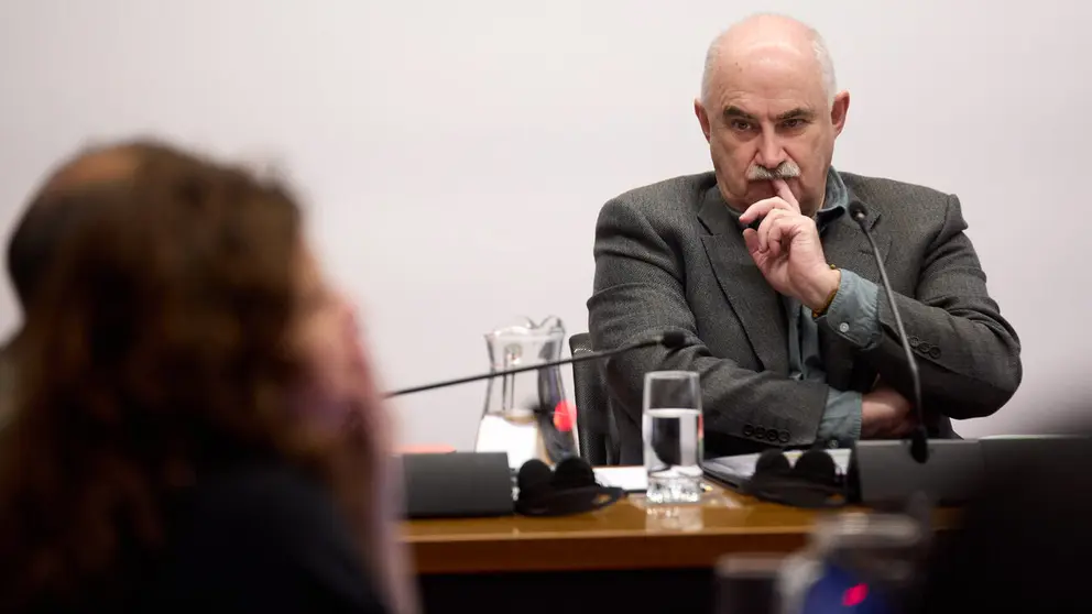 Comparecencia del exgerente de Nasuvinsa en la Comisi&oacute;n de Investigaci&oacute;n sobre licitaci&oacute;n y adjudicaci&oacute;n de obras p&uacute;blicas del Gobierno de Navarra. I&Ntilde;IGO ALZUGARAY