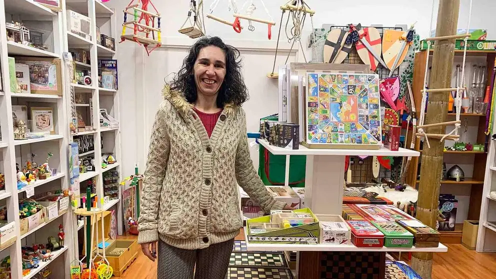 Natalia Moreno en el interior de su tienda &Eacute;bano en Pamplona. Navarra.com