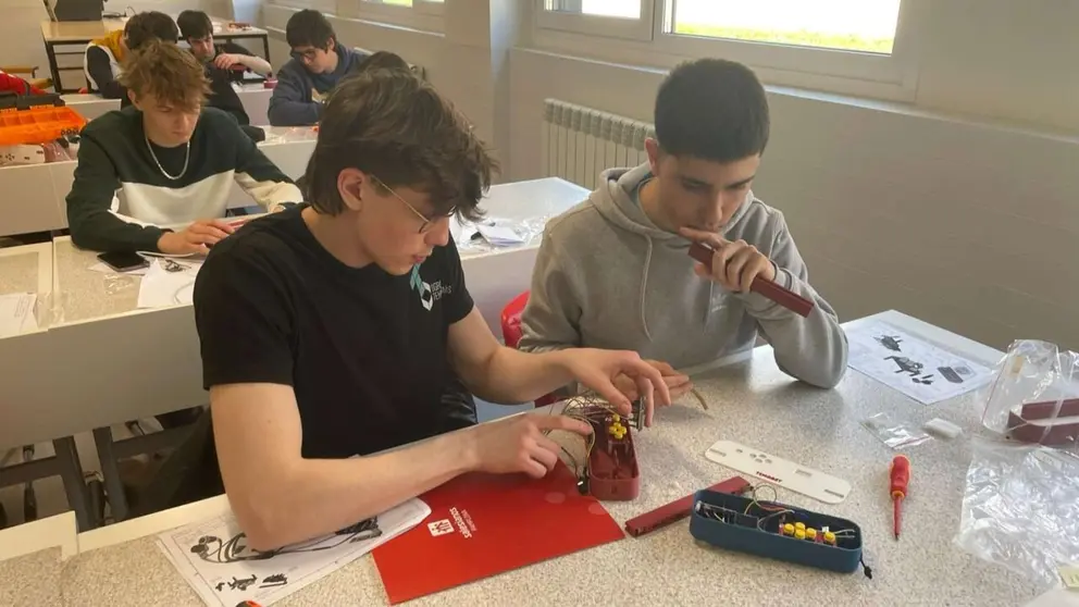 Una clase en Salesianos con alumnos de intercambio. CEDIDA